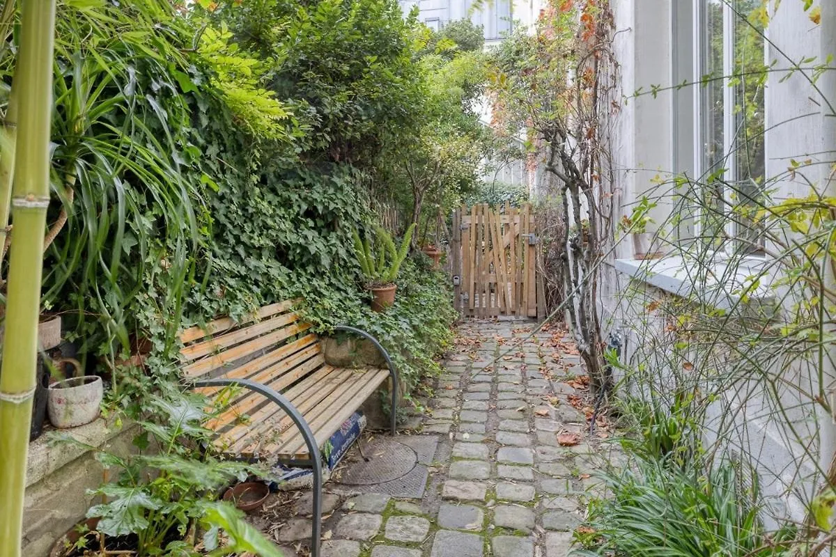 Apartamento Parisian Loft & Secret Garden Francia